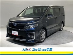 トヨタ ヴォクシーHV ZS 7ニン