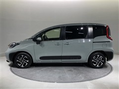 シエンタHV Z 5ニン