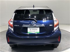 アクア Sスタイルブラック
