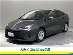 トヨタ プリウス S