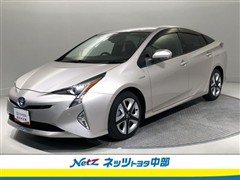 トヨタ プリウス A ツーリングセレクション