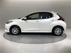 ヤリス HV G