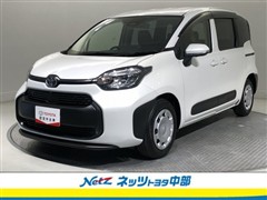 トヨタ シエンタHV G 5ニン