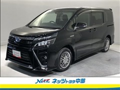 トヨタ ヴォクシーHV ZS 7ニン