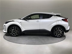 C-HR S-T GRスポーツ 6MT