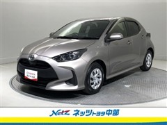 トヨタ ヤリス 1.5X