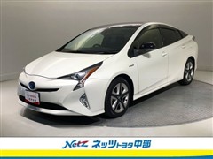 プリウス Sセーフティプラスツートン
