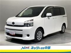 トヨタ ヴォクシー X Lエディション8ニン