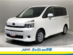 トヨタ ヴォクシー X Lエディション8ニン