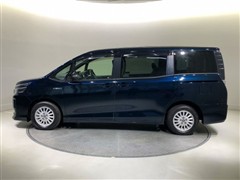 ヴォクシーHV X 7ニン