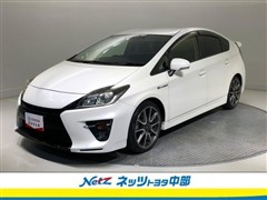 トヨタ プリウス Sツーリング G's