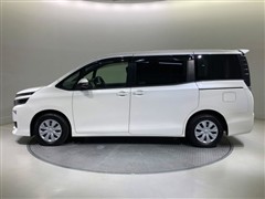 ヴォクシー X 7ニン