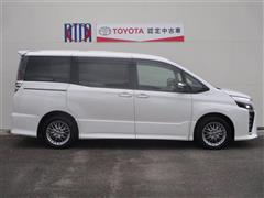 ヴォクシー ハイブリッド ZS