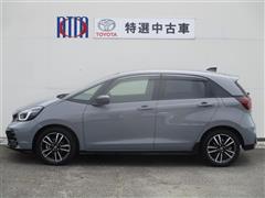 フィット E:HEV RS