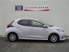 ヤリス ハイブリッド G