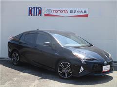 トヨタ プリウス A