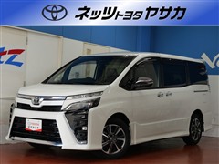 ヴォクシー ZSキラメキ3 7ニンノリ