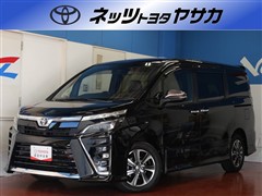 トヨタ ヴォクシー ZSキラメキ3 7ニンノリ