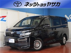トヨタ ヴォクシー X