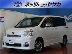 ヴォクシー ZSキラメキZ 8ニンノリ