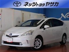 プリウスアルファ S