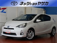 トヨタ　アクア G