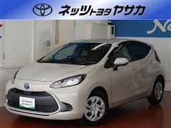 トヨタ アクア G