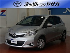 トヨタ ヴィッツ F