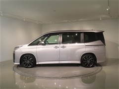ヴォクシー S-Z