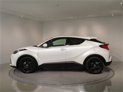 C-HR Gモードネロセーフティ+3