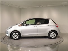 ヴィッツ HEV F セーフティED3