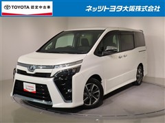 トヨタ　ヴォクシー ZS キラメキ2