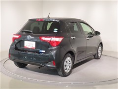 ヴィッツ Fセーフティエディション3