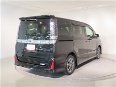 ヴォクシー ZS キラメキ3