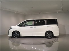 ヴォクシー ZS キラメキ3