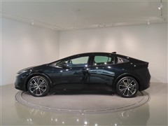 プリウス Z