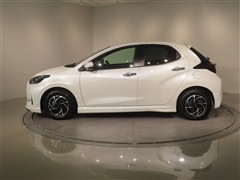 ヤリス G