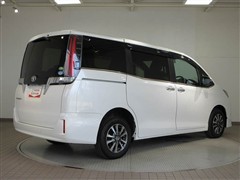 エスクァイア GI プレミアム