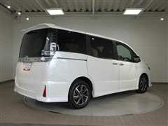 ヴォクシー ZS キラメキ