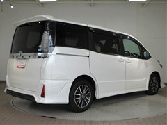 ヴォクシー ZS