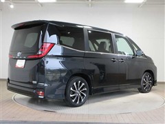 ノア ハイブリッド S-Z