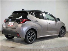 ヤリス ハイブリッド Z