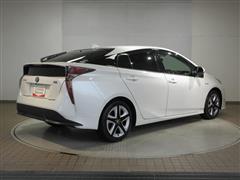 プリウス S ツーリングセレクション