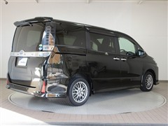 ヴォクシー HV ZSキラメキ3