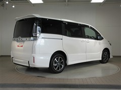 ヴォクシーZS タイプ1 クルマイス