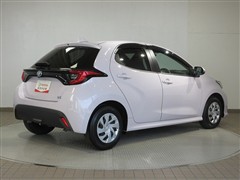 ヤリス ハイブリッド G