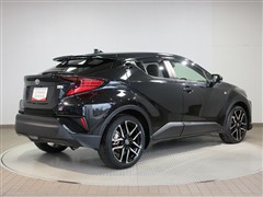 C-HR S GRスポーツ