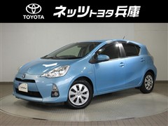 トヨタ　アクア G