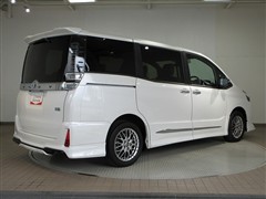 ヴォクシー HV ZSキラメキ3