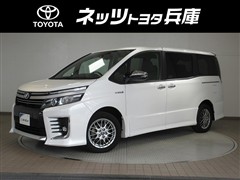 トヨタ ヴォクシーHV  ZS キラメキ2